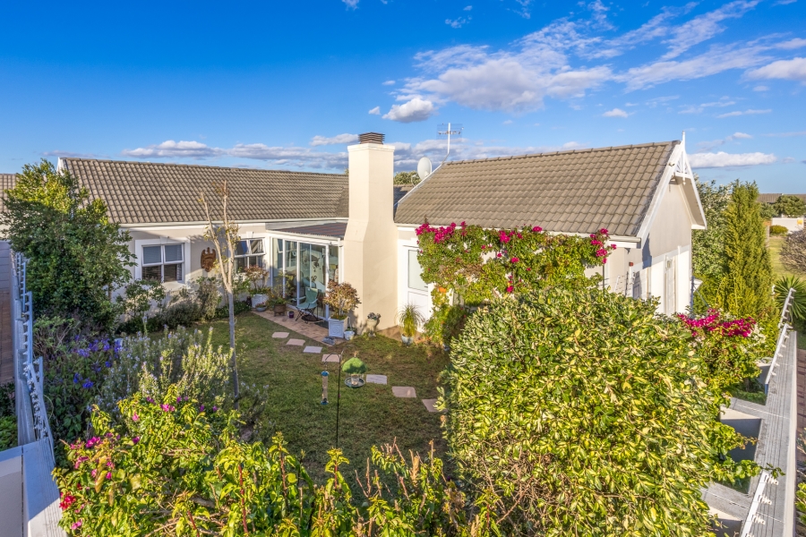 3 Bedroom Property for Sale in Sunningdale Western Cape